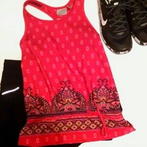 Athleta Tic Tac Toe Support Tank Cross Back